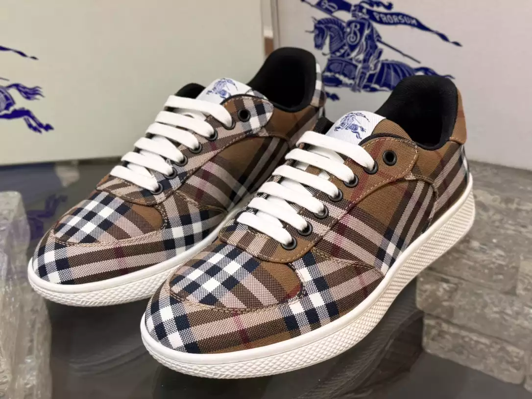 BURBERRY TERRACE CHECK SNEAKERS – BBR106 - 图片 7