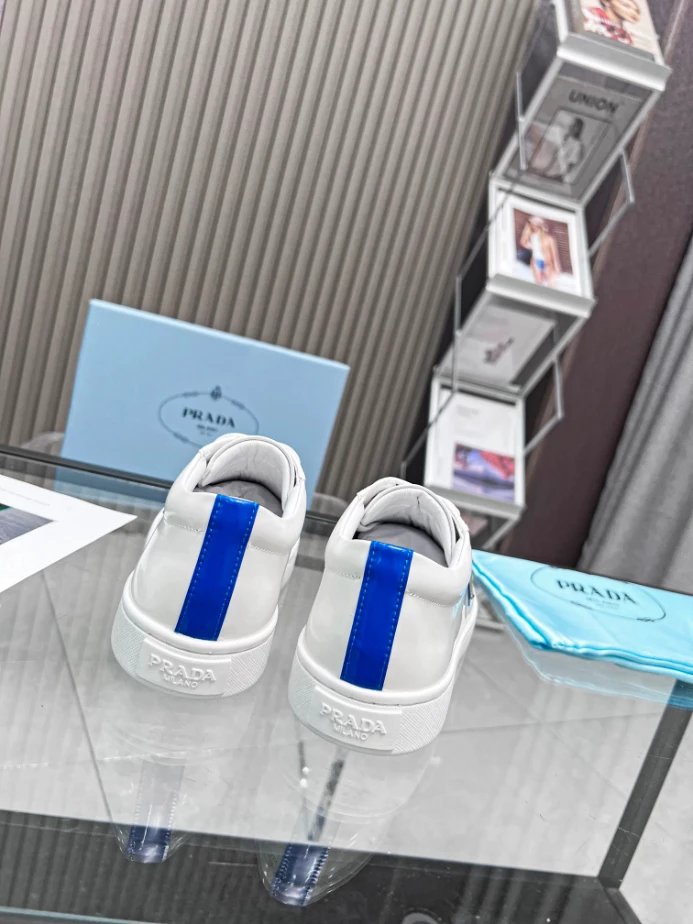 PRADA BRUSHED LEATHER SNEAKERS – PRD044 - 图片 9