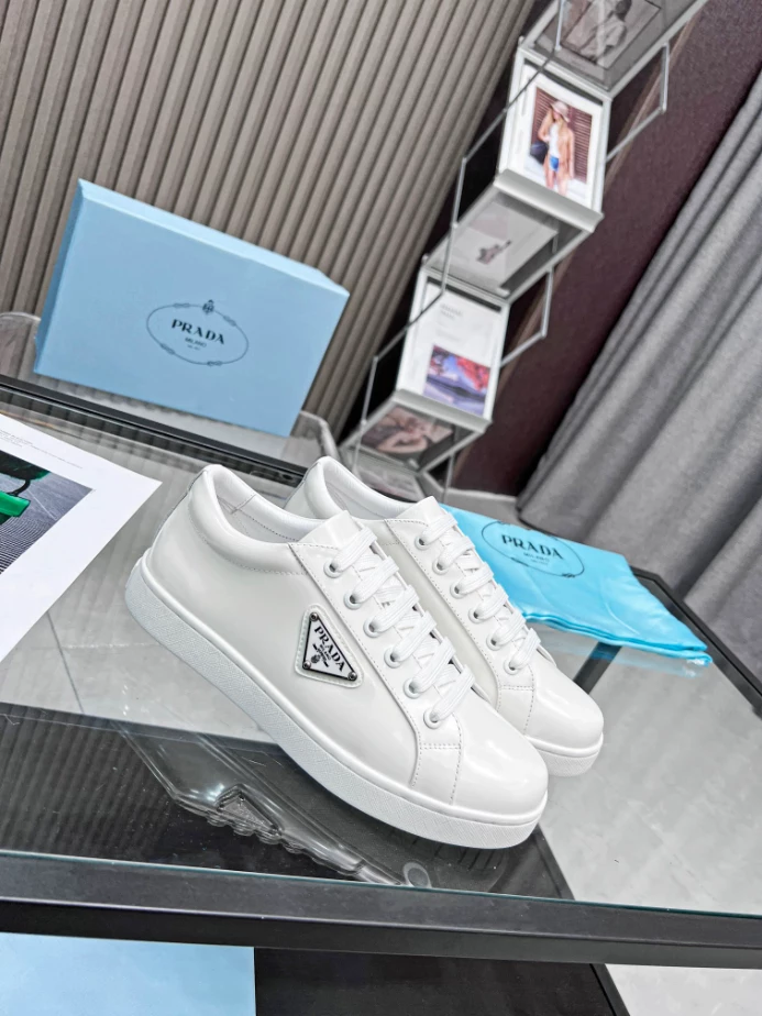 PRADA BRUSHED LEATHER SNEAKERS – PRD045 - 图片 8