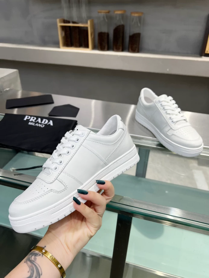 PRADA DOWNTOWN BRUSHED LEATHER SNEAKERS – PRD035 - 图片 4