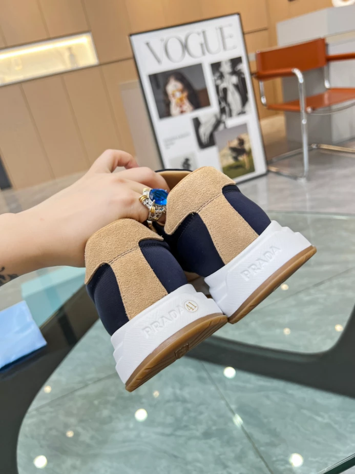 PRAX 01 DELAVÉ SUEDE AND RE-NYLON SNEAKERS – PRD048 - 图片 7