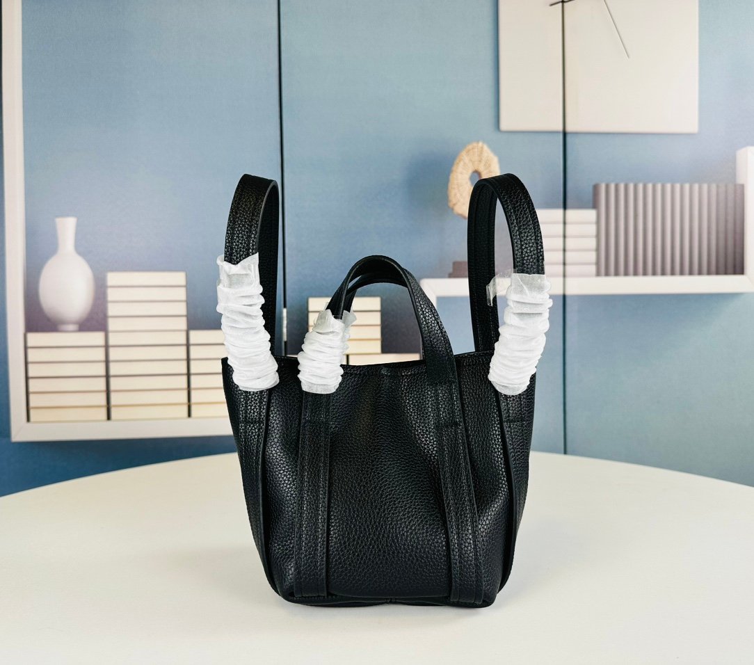 Balenciaga - 图片 4