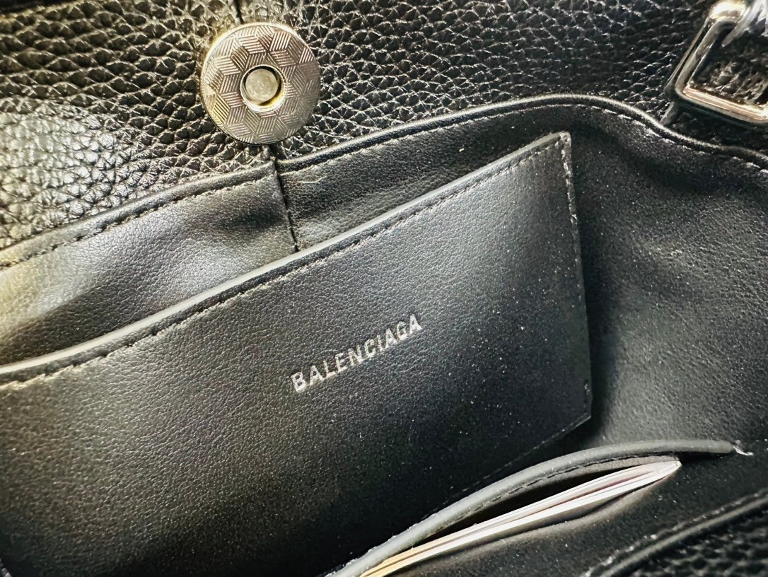 Balenciaga - 图片 8