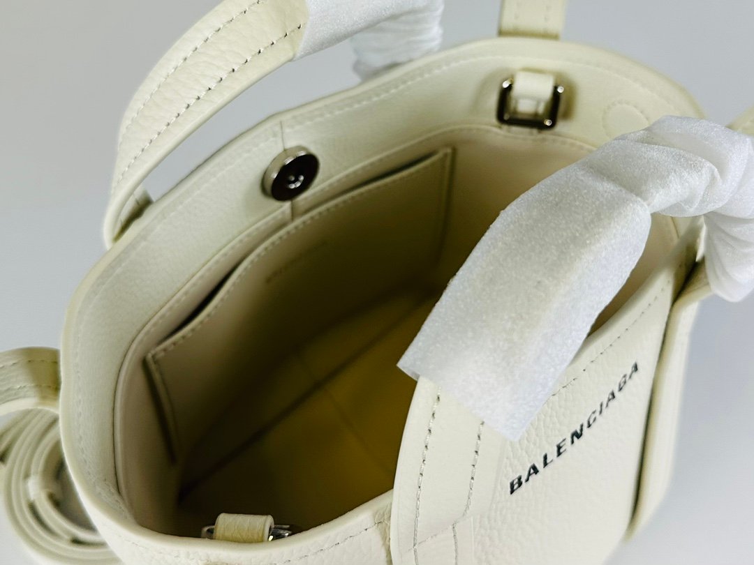 Balenciaga - 图片 7