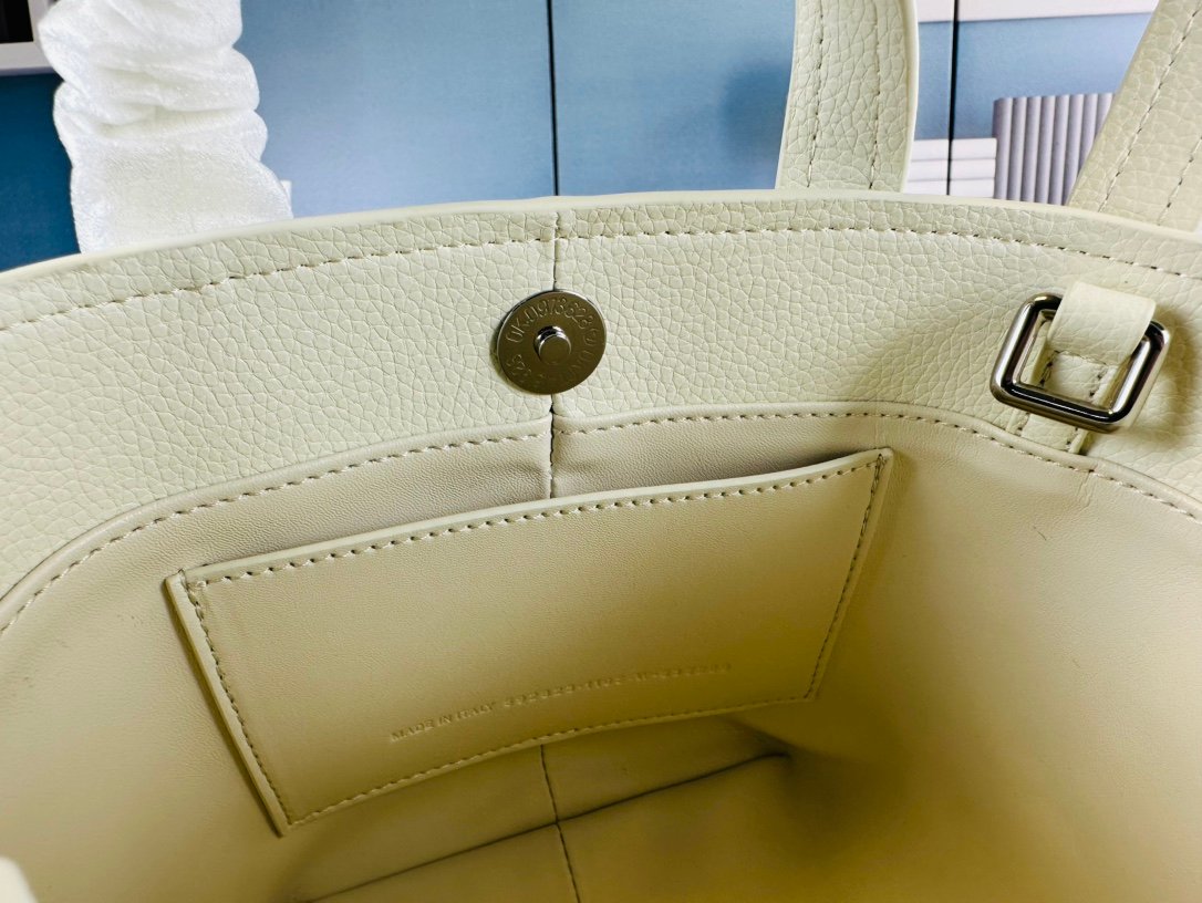 Balenciaga - 图片 9