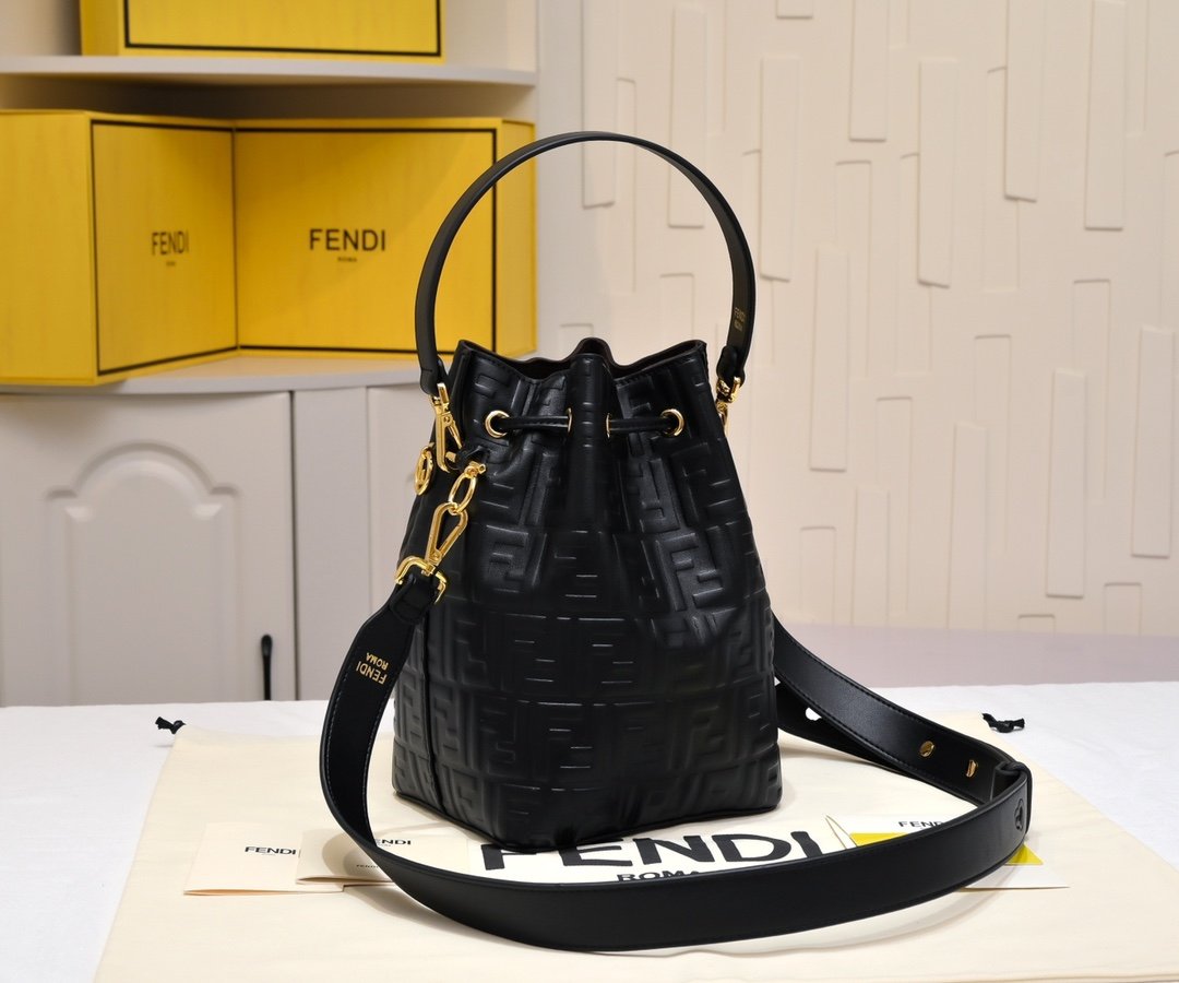 FENDI - 图片 2