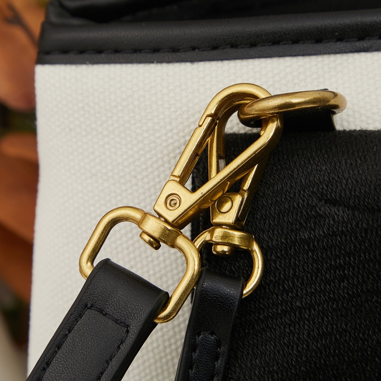 Balenciaga - 图片 7